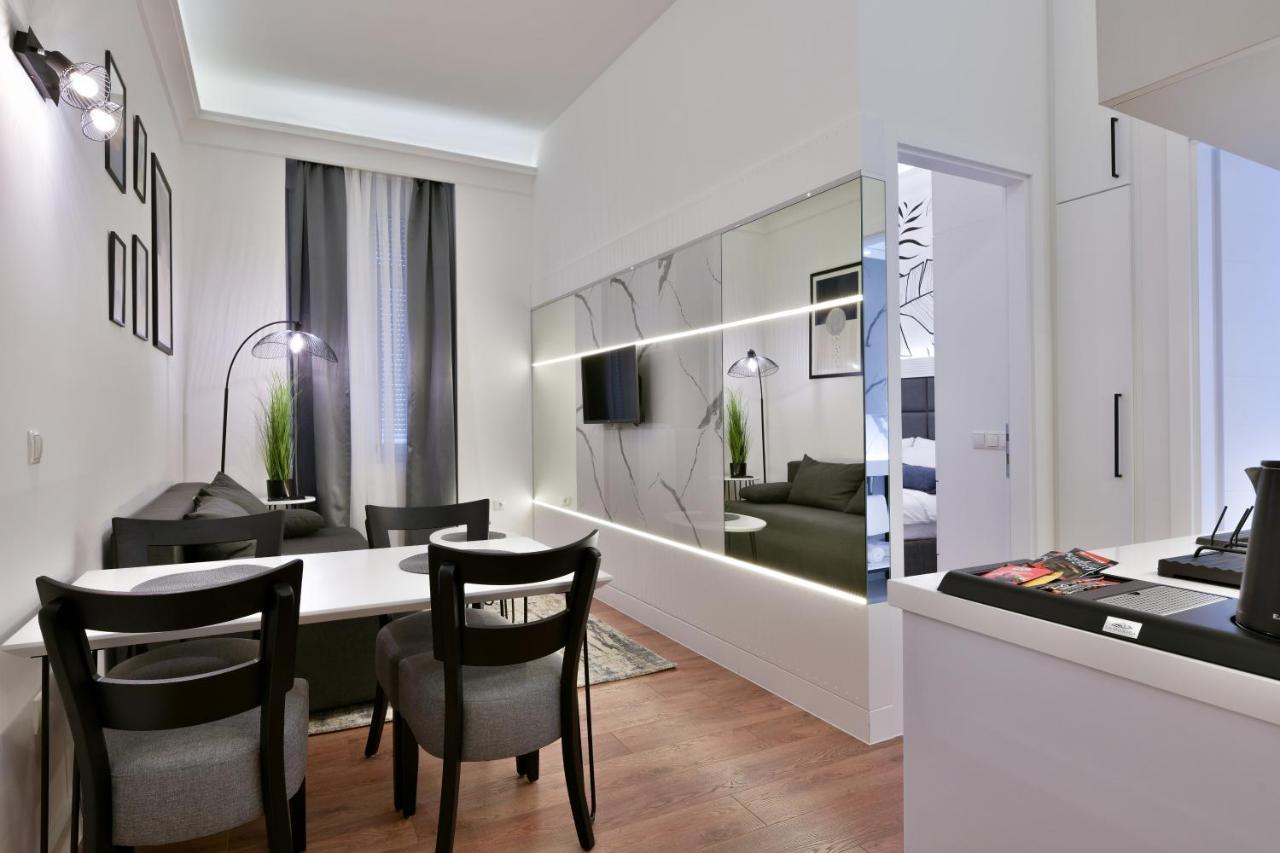 Luxury Galla Apartments In The City Center Сараєво Екстер'єр фото