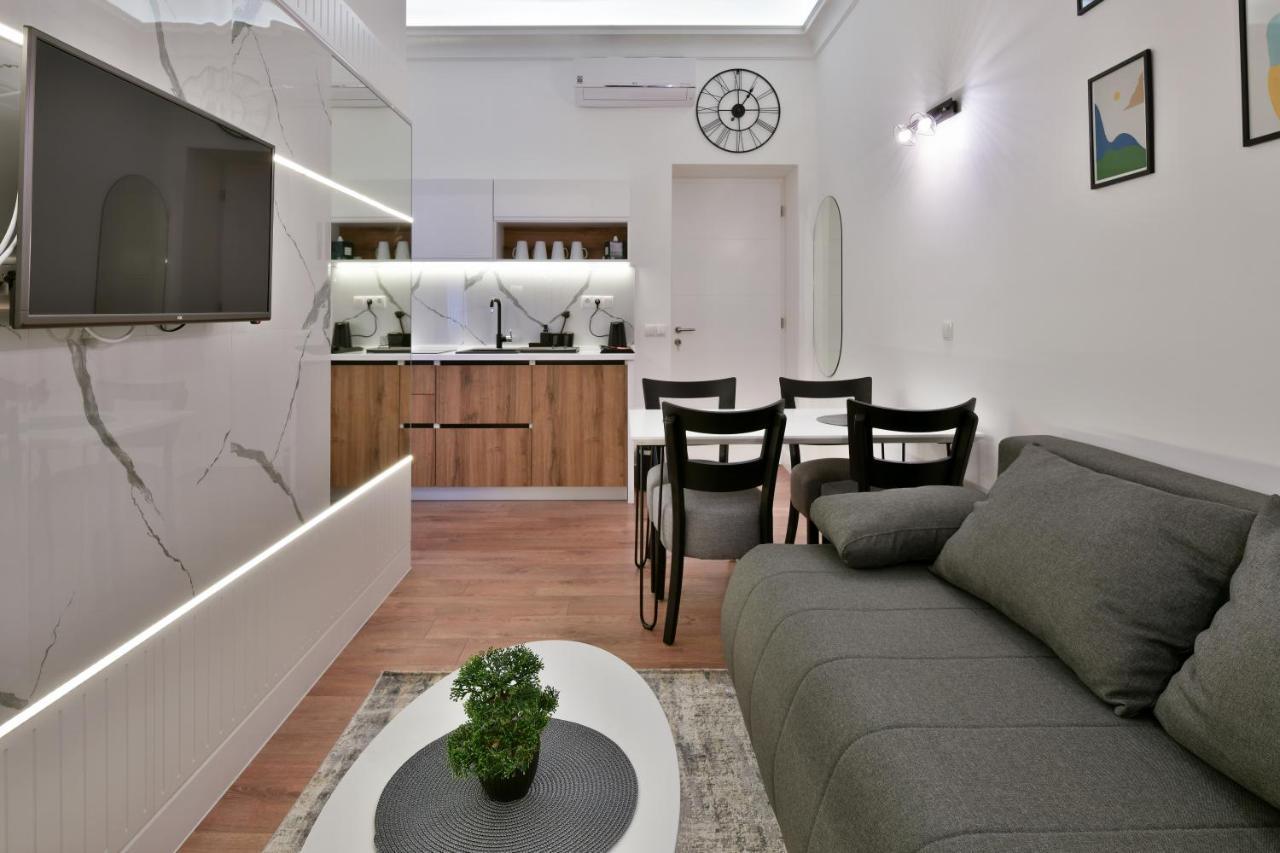 Luxury Galla Apartments In The City Center Сараєво Екстер'єр фото