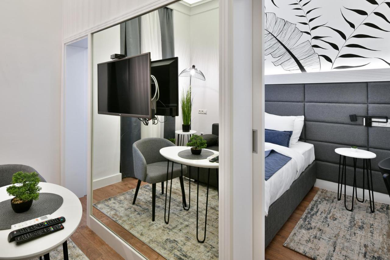 Luxury Galla Apartments In The City Center Сараєво Екстер'єр фото