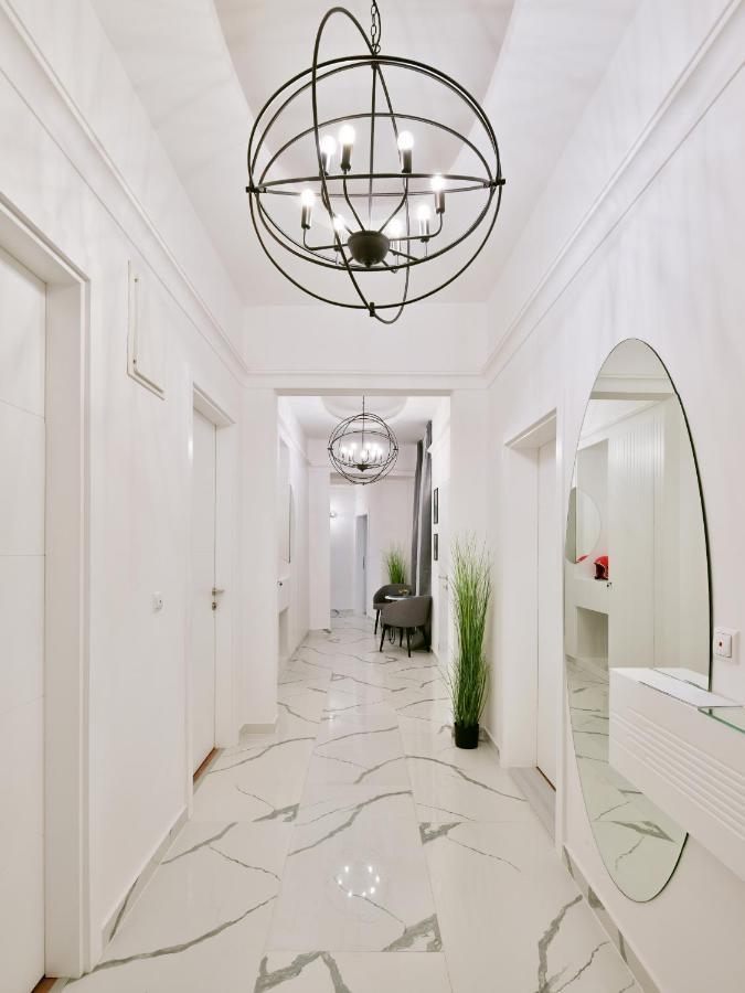 Luxury Galla Apartments In The City Center Сараєво Екстер'єр фото